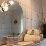 아파트 Strandnahe Mit Terrasse Und Parkplatz By Interhome 징스트
