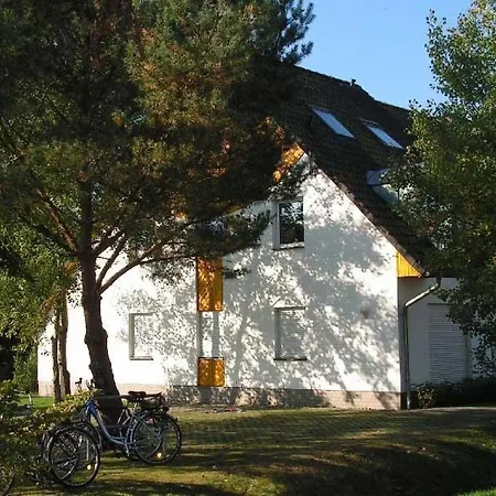 Strandnahe Mit Terrasse Und Parkplatz By Interhome Цингст