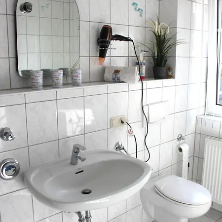 Apartamento Strandnahe Mit Terrasse Und Parkplatz By Interhome