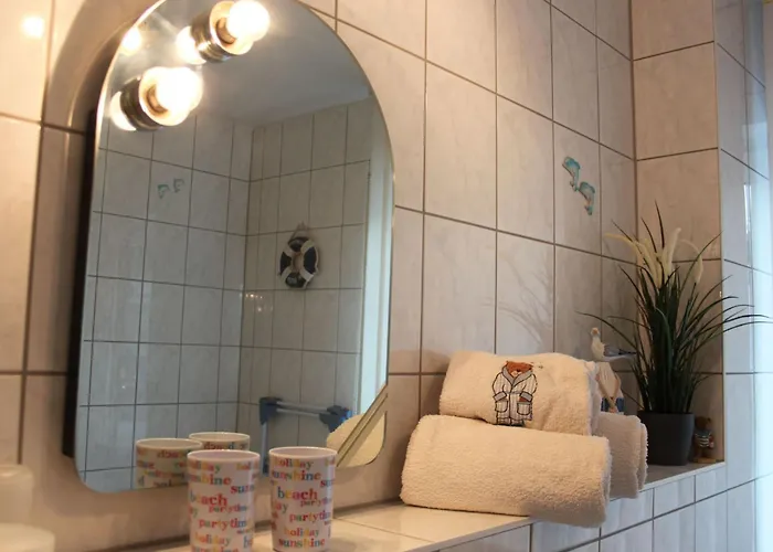 Апартаменты Strandnahe Mit Terrasse Und Parkplatz By Interhome Цингст